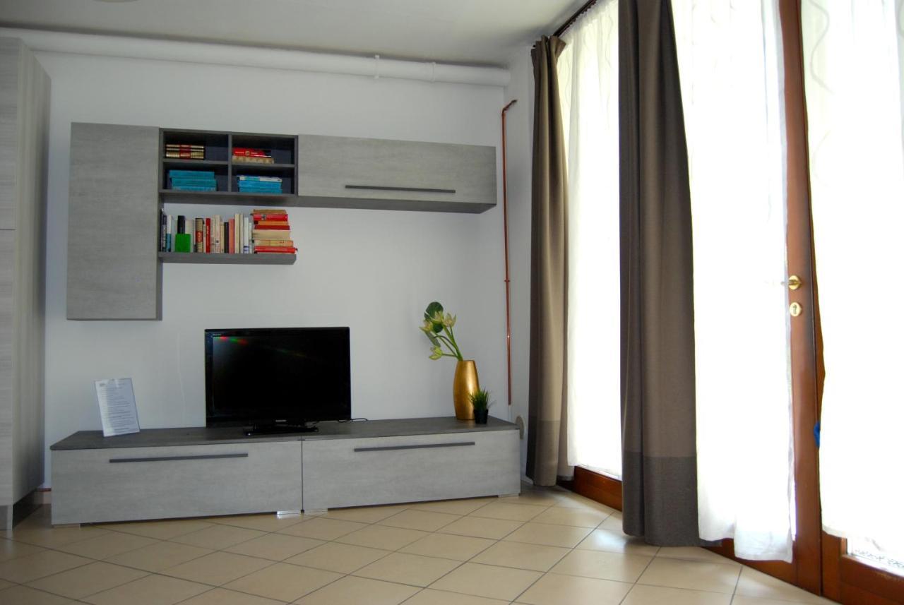 Case Vacanza Le Vele Desenzano del Garda Ngoại thất bức ảnh