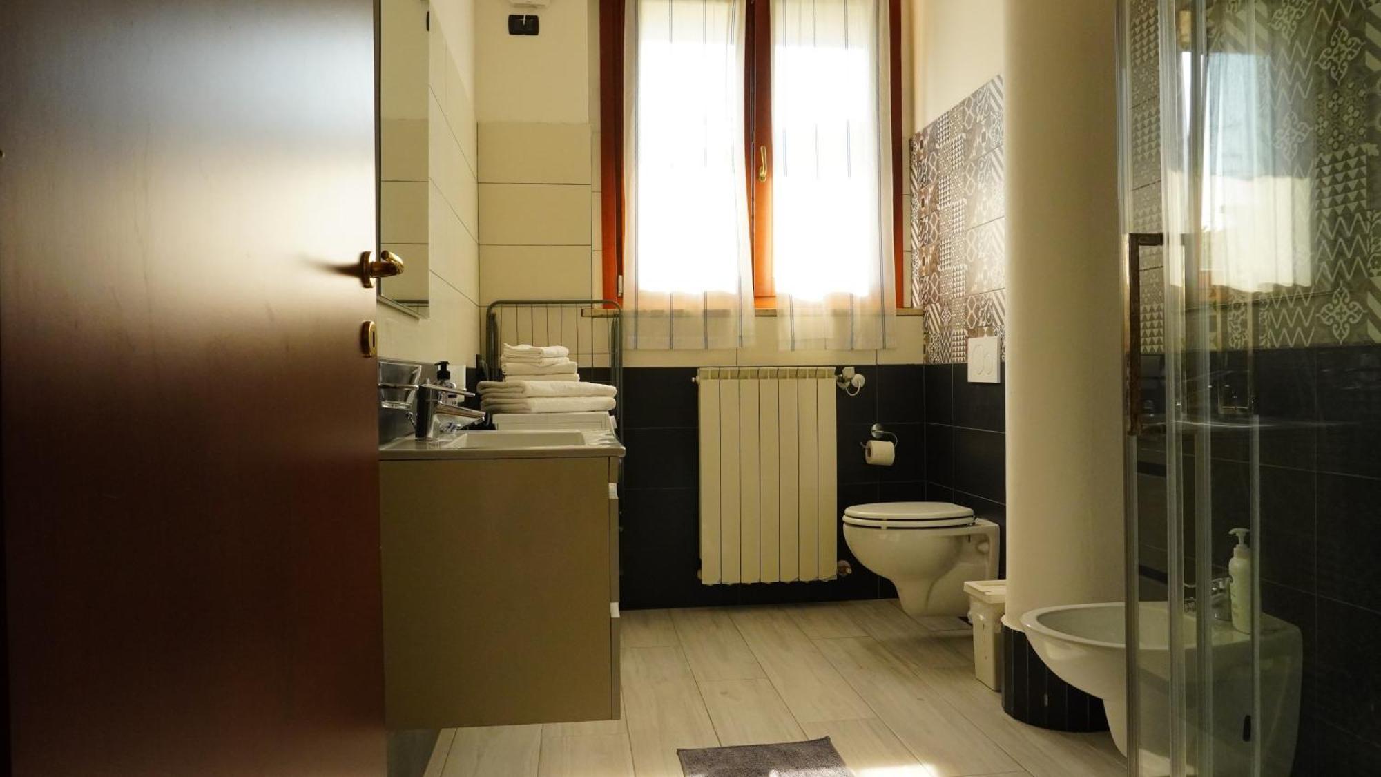 Case Vacanza Le Vele Desenzano del Garda Ngoại thất bức ảnh